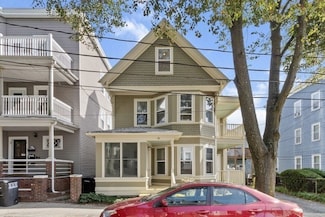 14 Moore St Unit 1, Somerville, MA 02144