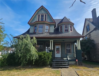 512 Reis St, New Castle, PA 16101