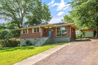 765 Shellnut Dr, Forest Park, GA 30297
