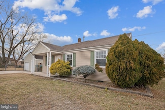 221 Laureba Ave, West Deptford, NJ 08086