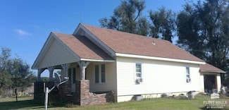3029 Rucker Rd, Junction City, KS 66441