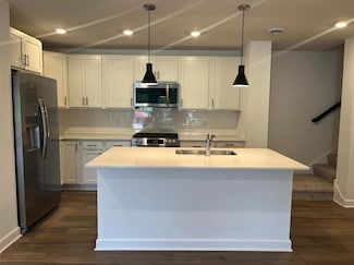 23303 Amber Dr, Rogers, MN 55374