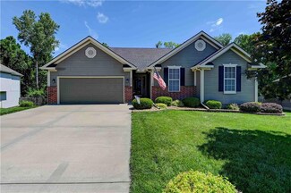 4308 NE 81st St, Kansas City, MO 64119