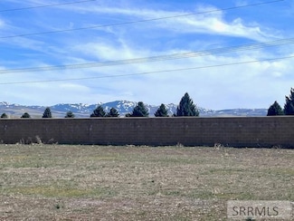 6487 S Desert Peak Dr, Idaho Falls, ID 83404