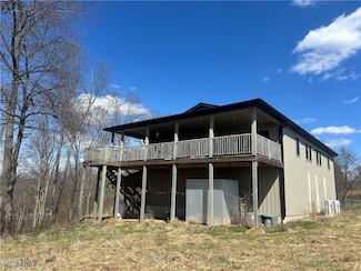 7255 Mitchell Ln, Adamsville, OH 43802