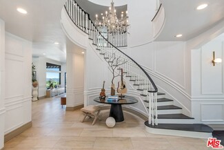 23427 W Copacabana St, Malibu, CA 90265