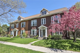 874 University Ave Unit 4, Rochester, NY 14607