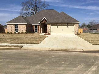 414 Bullock Cir, Richland, MS 39218