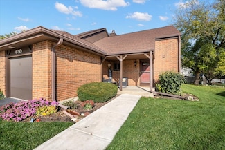 650 Cress Creek Ln Unit 1, Crystal Lake, IL 60014