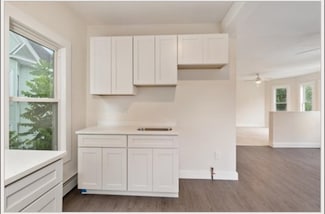 23-25 Davenport St Unit 2, Haverhill, MA 01832