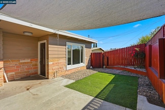 2555 Orange St, Martinez, CA 94553