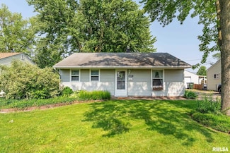 2215 N Nevada Ave, Davenport, IA 52804
