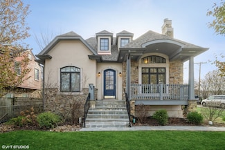 588 Chicago Ave, Highland Park, IL 60035