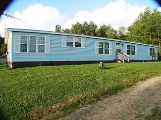 800 W Hughes Rd, Arcade, NY 14009