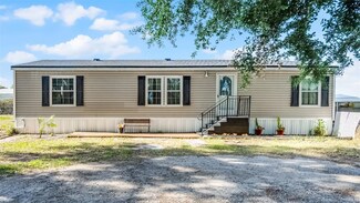 8218 Pine Island Rd, Clermont, FL 34711