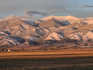 4468 Wes Davis Rd, Belgrade, MT 59714