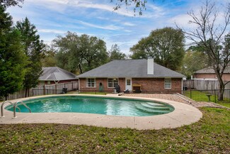 4439 Antioch Rd, Crestview, FL 32536