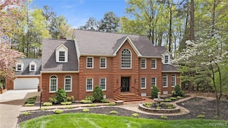 6007 Country Walk Rd, Midlothian, VA 23112