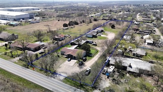 10707 McAngus Rd, Del Valle, TX 78617