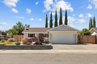 4746 Bollenbacher Ave, Sacramento, CA 95838