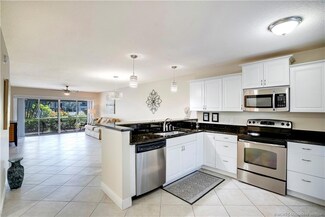 1852 SW Palm City Rd Unit 104, Stuart, FL 34994