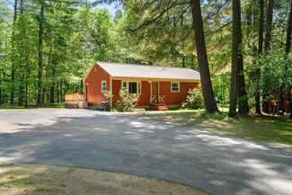 19 1/2 Lawrence St, Concord, NH 03301