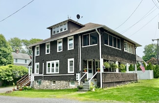3 Park Ln, Darien, CT 06820