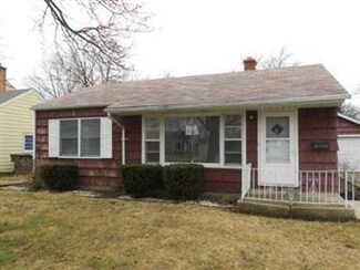566 E 161st St, South Holland, IL 60473