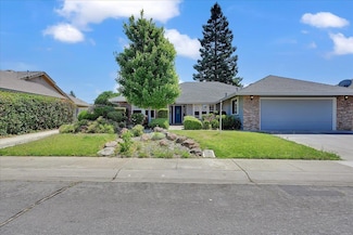 1727 Patty Dr, Yuba City, CA 95993
