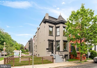 2035 N Capitol St NE, Washington, DC 20002