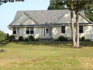 5 Lydia Ln, Milton, NH 03851