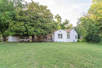 323 E Knipe Ave, Perkins, OK 74059