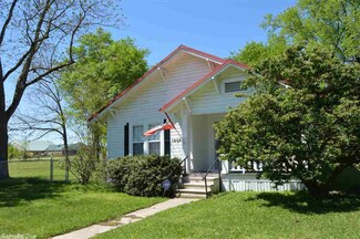 1446 Forrest Rd, Warren, AR 71671