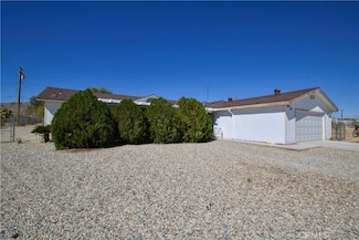 4742 Avenida la Mirada, Joshua Tree, CA 92252