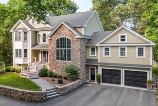 75 Popes Ln, Hingham, MA 02043