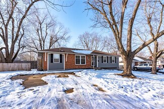13440 Belmeade Ave, Grandview, MO 64030