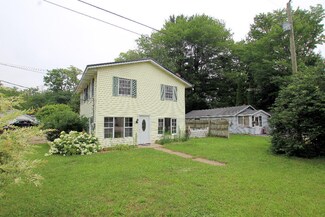 22782 Lake Dr, Pierson, MI 49339