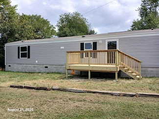 48 Court St, Stanton, KY 40380