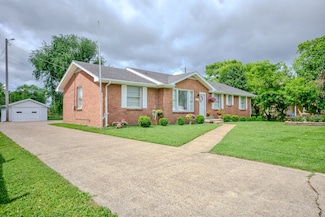 130 Union Hall Rd, Clarksville, TN 37040