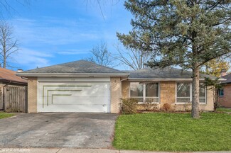 1535 Marshall Dr, Des Plaines, IL 60018