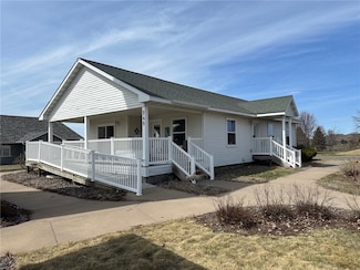 948 Wissota Green Pkwy, Chippewa Falls, WI 54729