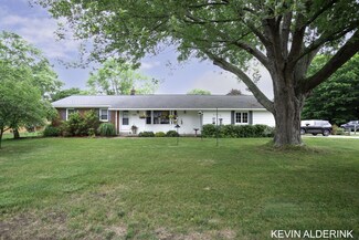 6383 147th Ave, Holland, MI 49423