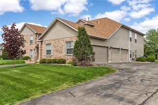 3110 Towne House Dr NE Unit C, Cedar Rapids, IA 52402