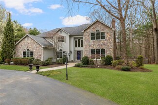 60 Westfield Dr, East Greenwich, RI 02818