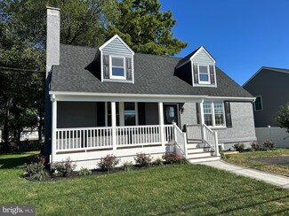 8019 Outing Ave, Pasadena, MD 21122