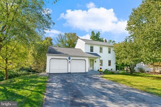 118 Woodcrest Dr, Lancaster, PA 17602