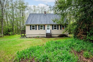 54 Number 10 Schoolhouse Rd, Charlton, MA 01507