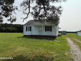 8714 Tyson Farm Rd, Stantonsburg, NC 27883