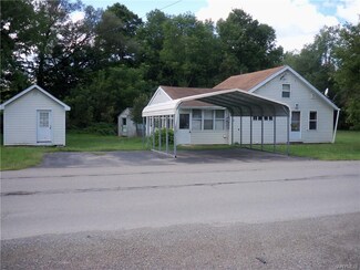 43 Green St, Franklinville, NY 14737
