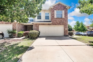 7400 Howling Coyote Ln, Fort Worth, TX 76131